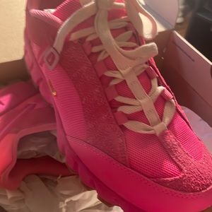 JACQUEMUS Nike Humana LX size 10 Women